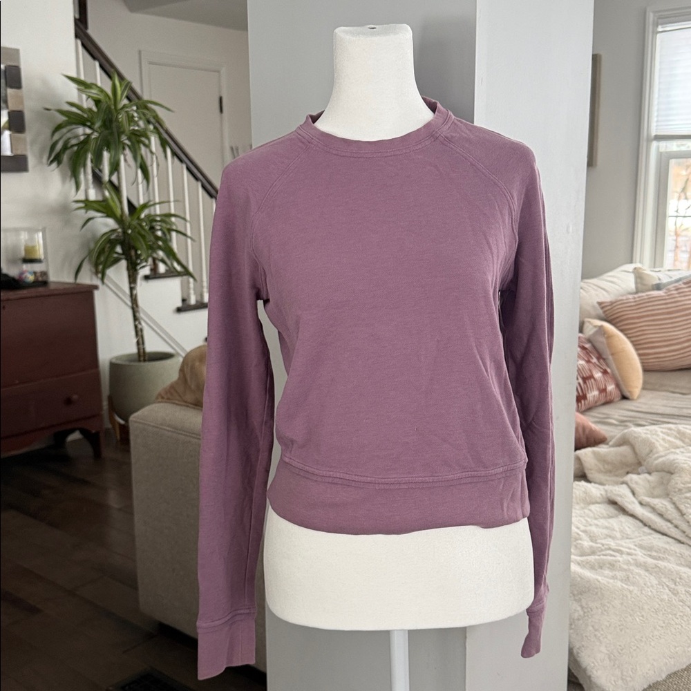 Lululemon long Sleeved Top in Lavender soft